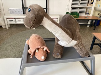 260428_Flo-Flocke-Blog-61_dinos5_Tilli und Großer Freund